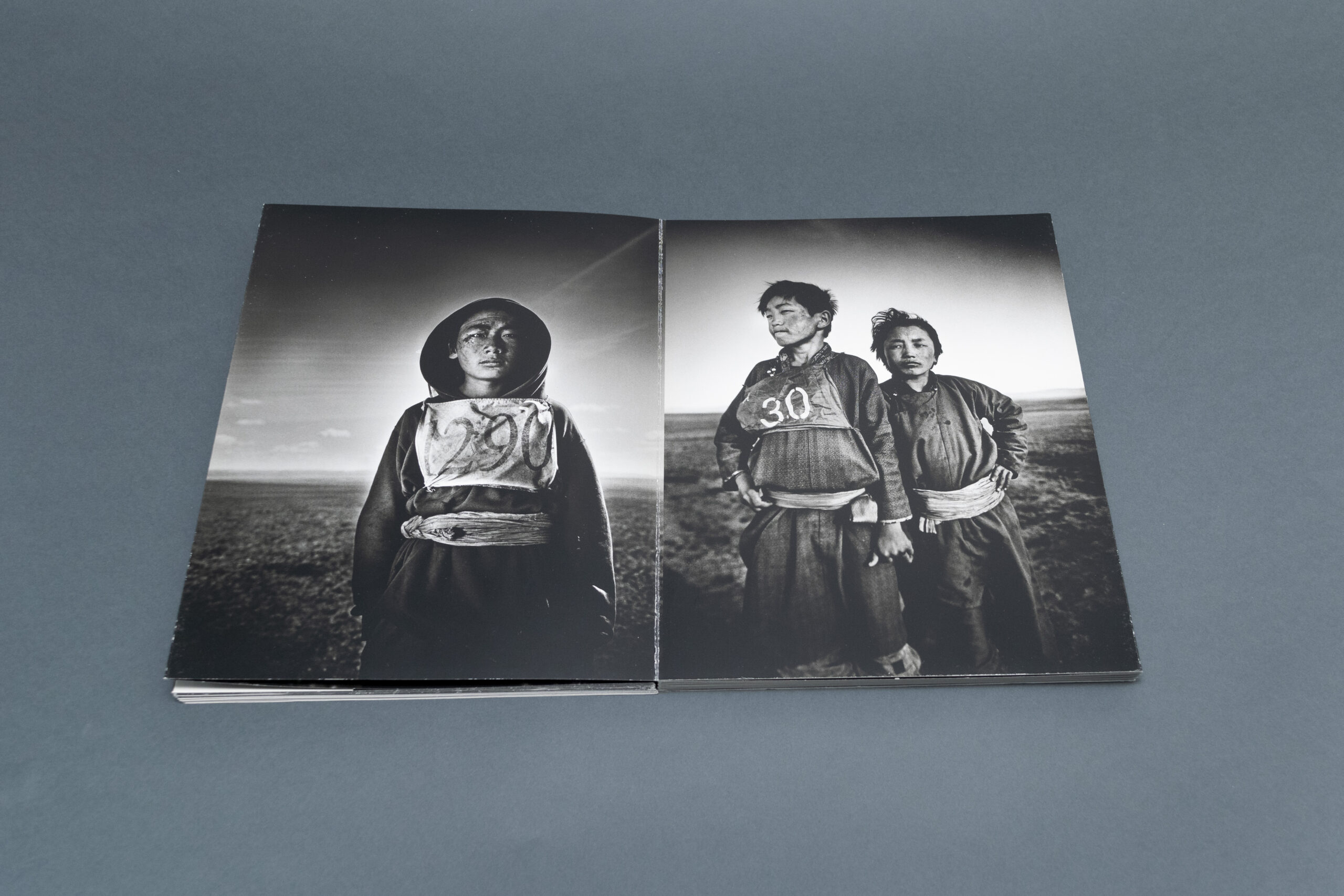 Tomasz Gudzowaty ritratti persone libri fotografia arte books biblioteca lab27 treviso