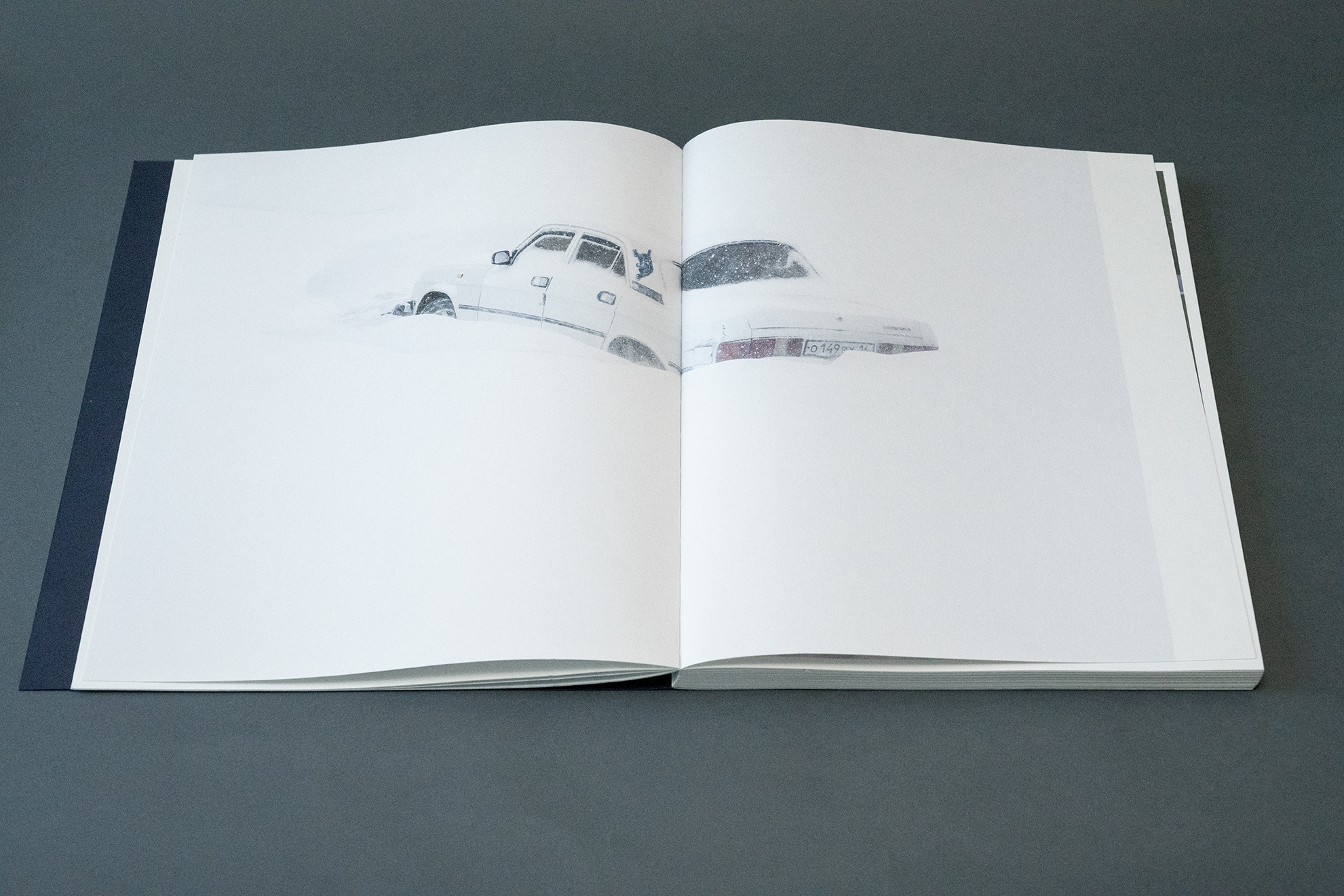 Hanne Van Assche siberia paesaggio diamanti Russia gente identità ritratto ricordi memoria russia libri fotografia arte books biblioteca lab27