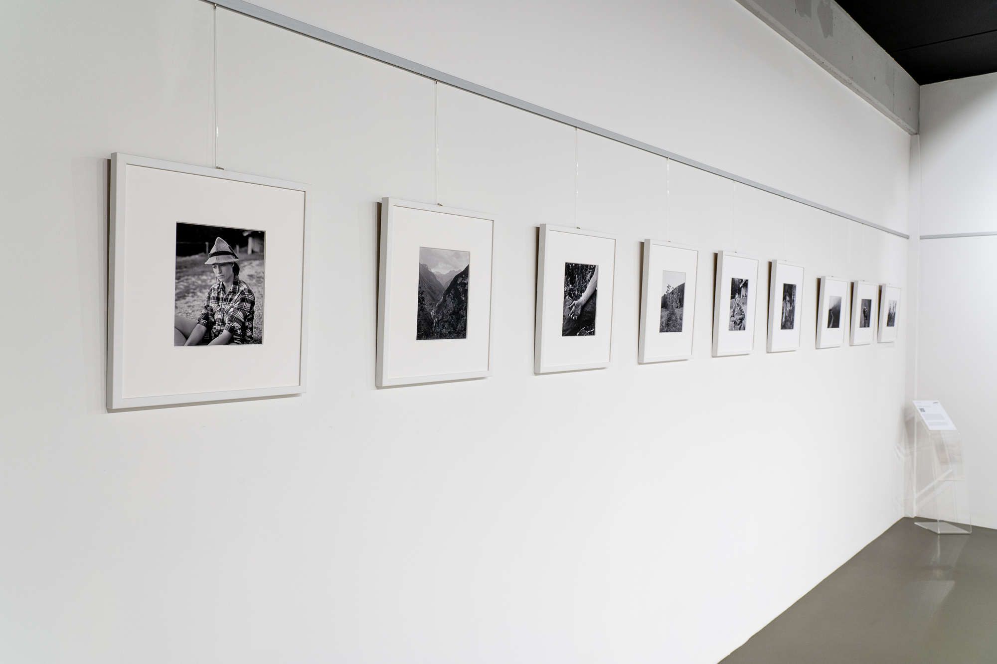 Giulia de Gasperi pastori Trento italia arte fotografia mostre esposizione treviso books biblioteca lab27